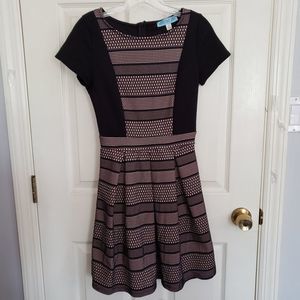 Dina Joe Made in USA Fit Flare Short Sleeve Black Tan Dress